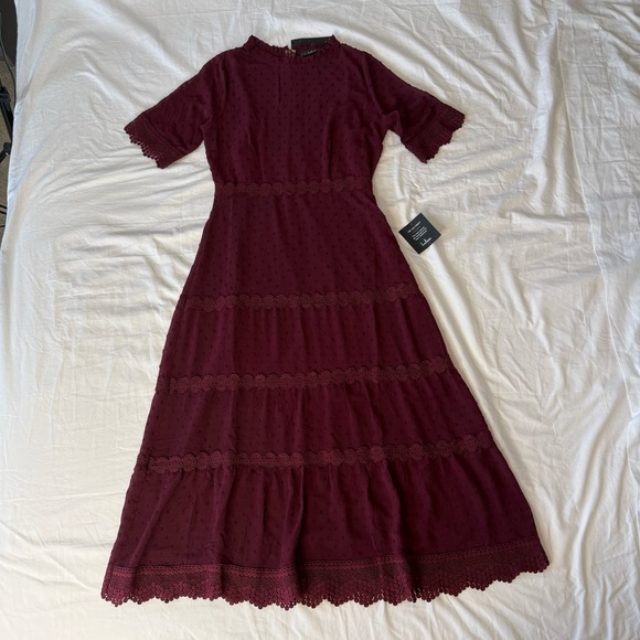 Lulus Wine Red Swiss Dot Crochet Lace Tiered Midi Dress M NWT Wedding Guest - Picture 12 of 13